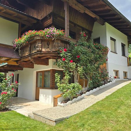 Landhaus Knoflach Neustift im Stubaital Exterior foto